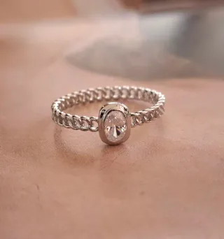 Anillo Plata Ley Oval Zirconia