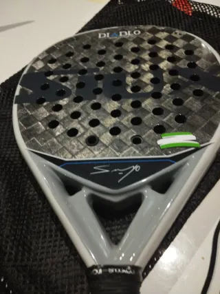 Pala de pádel Diablo Stoxx Sanyo (Tiene 6 meses)