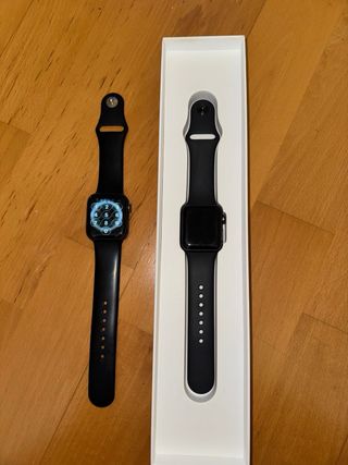 2 Apple Watch