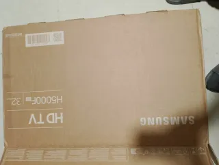 Smart TV Samsung 32 Negra prácticamente nuevo