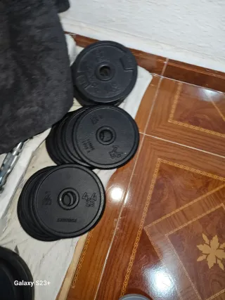 Banco de pesas y mancuernas JOROTO