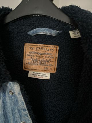 Chaqueta Levi's borrego Talla XL