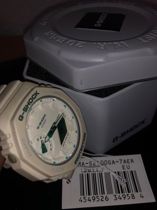 Casio G-Shock GD-100GB Black & Gold Series – Edici