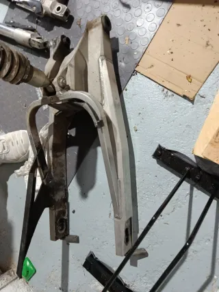 Amortiguador Derbi GPR 125 2T