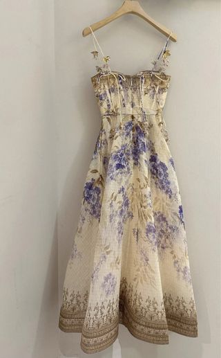 Vestido Zimmermann floral beige y morado