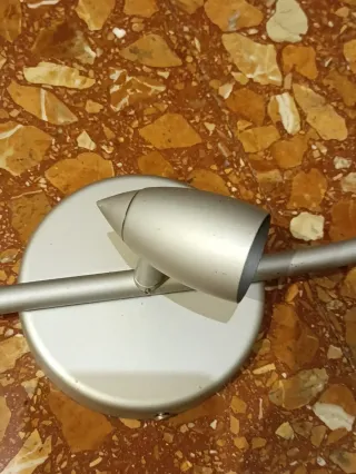 Lámpara de metal gris Ikea 3 focos