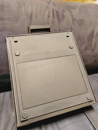 Máquina de escribir Olivetti Lettera 10