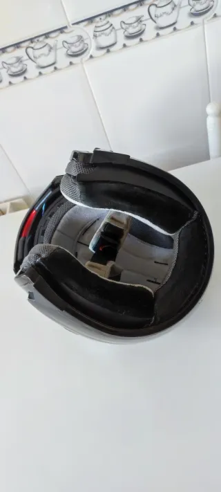 Casco Jet Negro con Visera