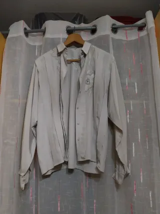 Ropa 2a mano vintage buen estado