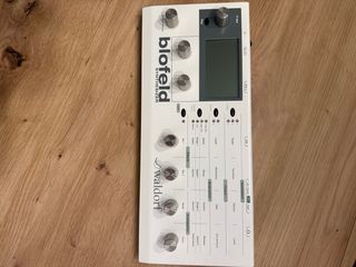 Waldorf Blofeld Sintetizador