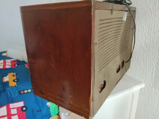 Radio Antigua grande Telefunken Madera