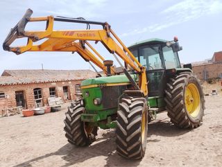 Tractor John Deere 3650