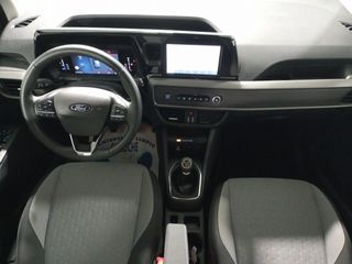 Ford Tourneo Courier Titanium