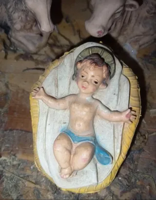 Presepio handmade:capanna, personaggi,decorazioni