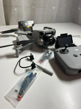 DJI Mini 4 Pro Drone