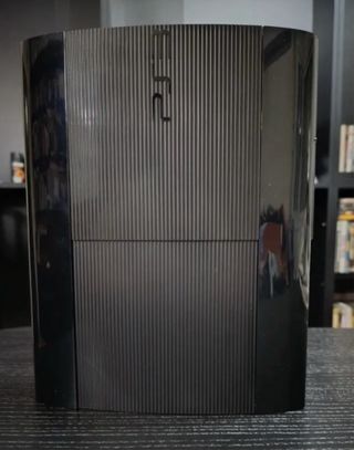 PS3 Super Slim 500GB + 2 Mandos
