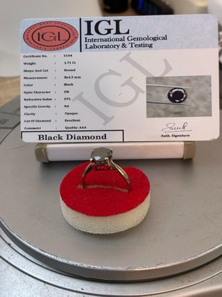 Anillo Oro 18k Diamante Negro 1.71 Ct IGL