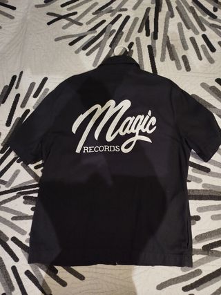 Camisa Bershka gris cremallera talla XS (EU)