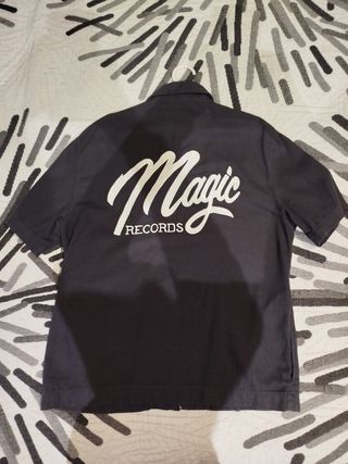 Camisa Bershka gris cremallera talla XS (EU)