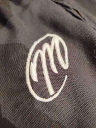 Camisa Bershka gris cremallera talla XS (EU)