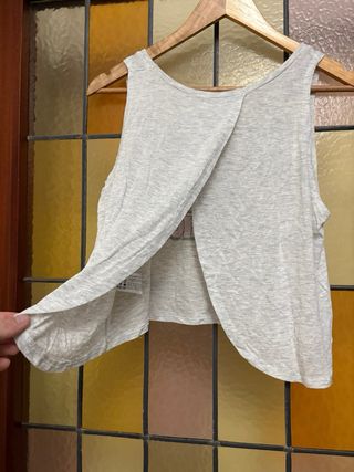 Camiseta Pull&Bear gris M But First Rebellion