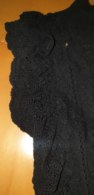 Top Zara Negro Encaje Cuello Alto