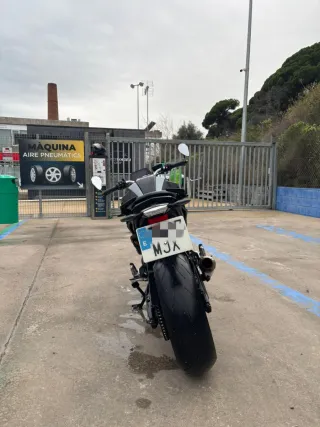 BMW F900R Carnet A 24.400 km 08/2023