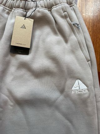 Pantalon Nike ACG - Talla M