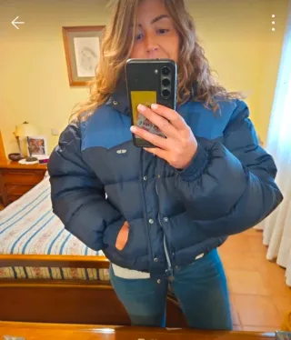 Plumas mujer calentito azul marca rox.