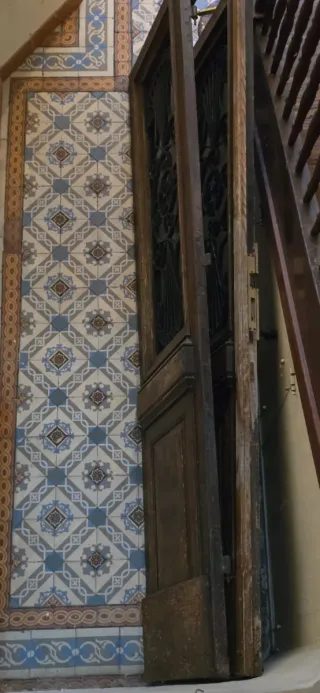 Puerta doble madera maciza