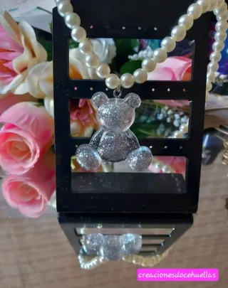 Collar perlas oso Bimba y Lola