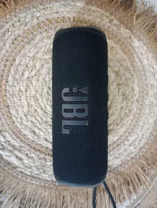 Altavoz JBL flip 6 Buen Estado
