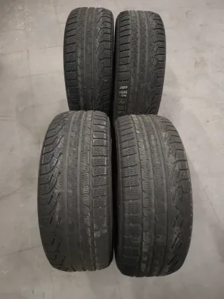 4 Neumáticos Pirelli 235/55R17 99H Invierno