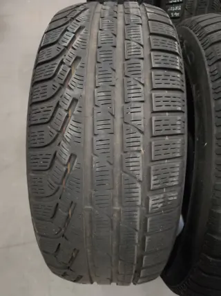 4 Neumáticos Pirelli 235/55R17 99H Invierno