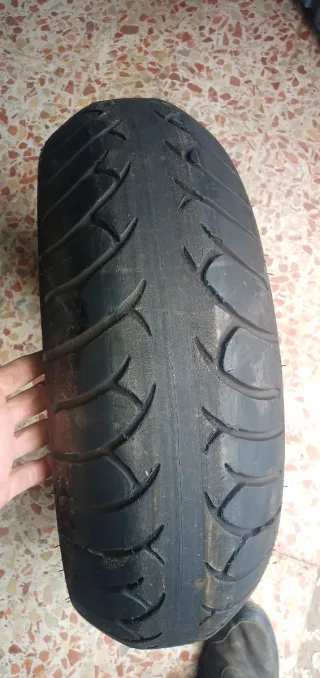 Neumático Trasero Metzeler Roadtec Z6 180/55 ZR 17