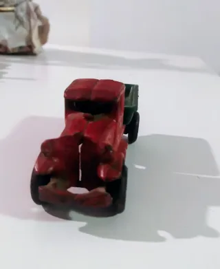 Camión de hierro antiguo coleccionable