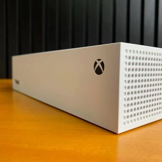 Xbox Series S 512GB Blanca + Mando casi nueva.