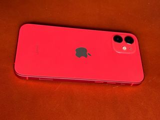 iPhone 12 (PRODUCT)RED