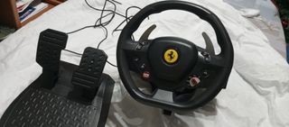 Volante Ferrari PS4 y PS5