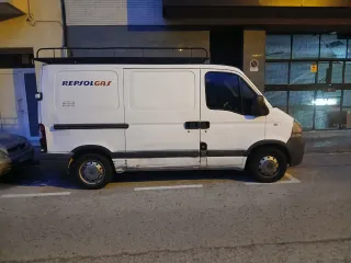 Nissan Interstar 2004