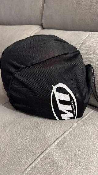 Casco MT Talla M Rosa y Negro