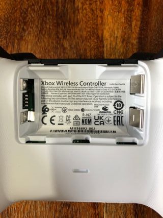 Controller Xbox One Electric Volt con scatola