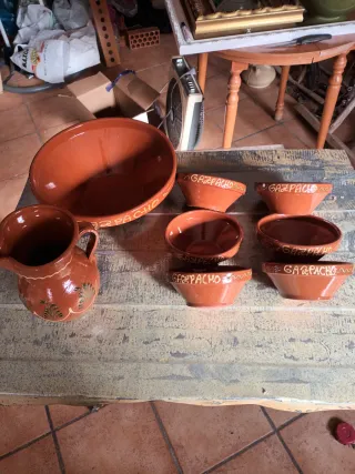 Juego de gazpacho de terracota