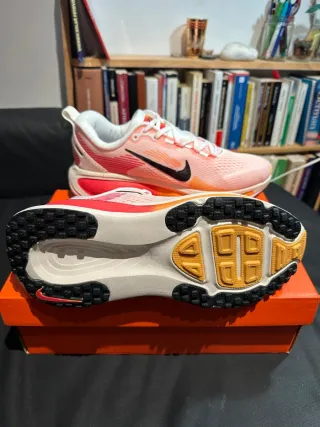 Zapatillas Nike Vomero 18 NUEVAS