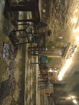 Se traspasa pequeño restaurante