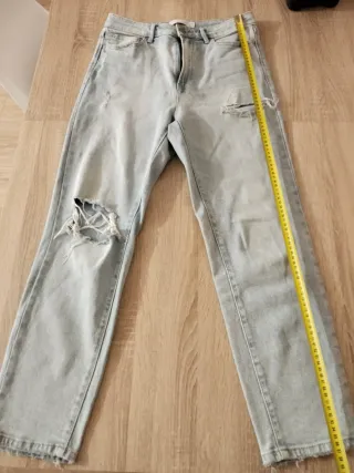 Pantalón Stradivarius