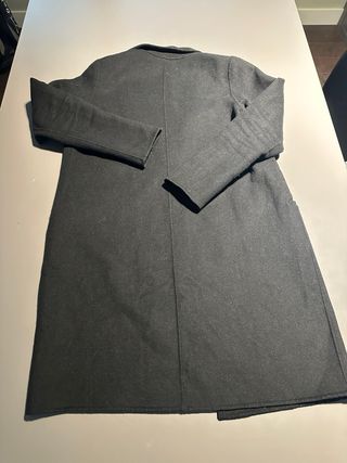 Abrigo largo Zara negro