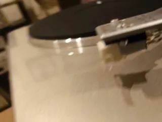 Tocadiscos Denon DP-300F Plata..