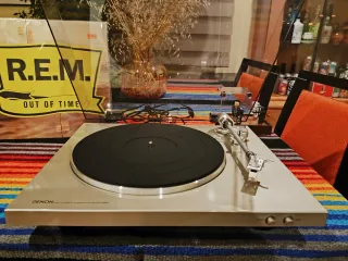 Tocadiscos Denon DP-300F Plata..
