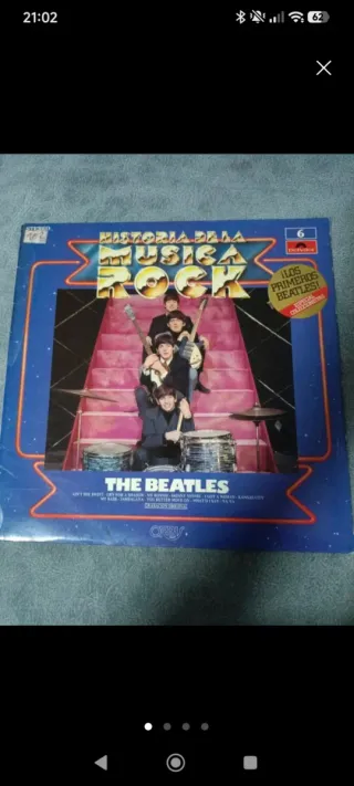 100 lps + 6 libros 'HISTORIA DE LA MÚSICA ROCK'.